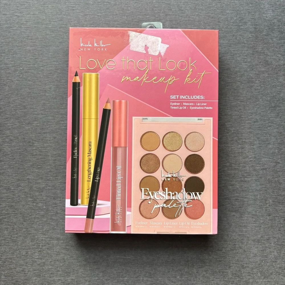 Nicole Miller Love That Look Makeup eye Kit